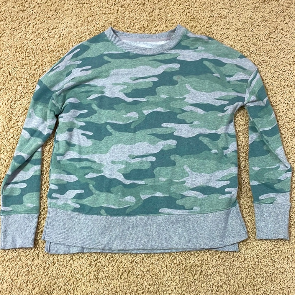 Time and Tru Camo Crewneck